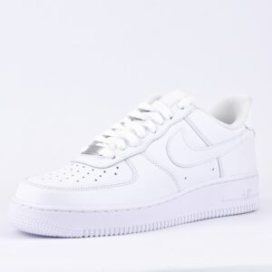 Soulier Nike Air Force 1 Triple White - Blanche (Originale)